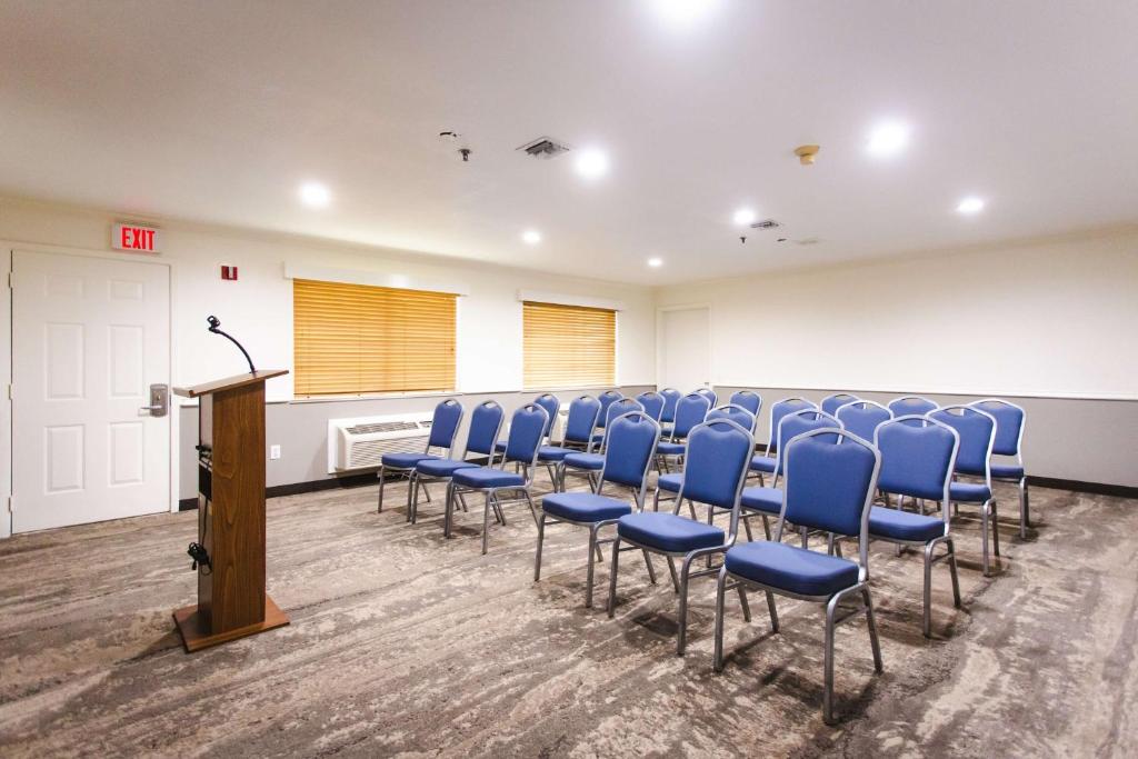 Best Western Pearland Inn image 17